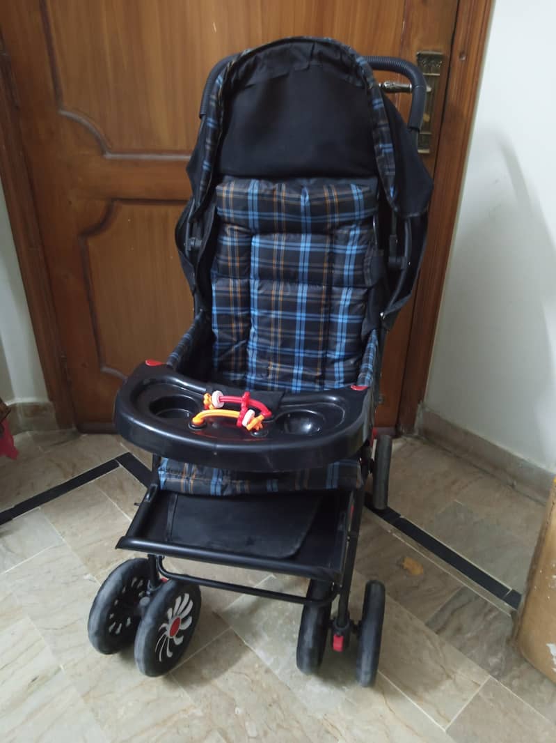 pram & stroller 0