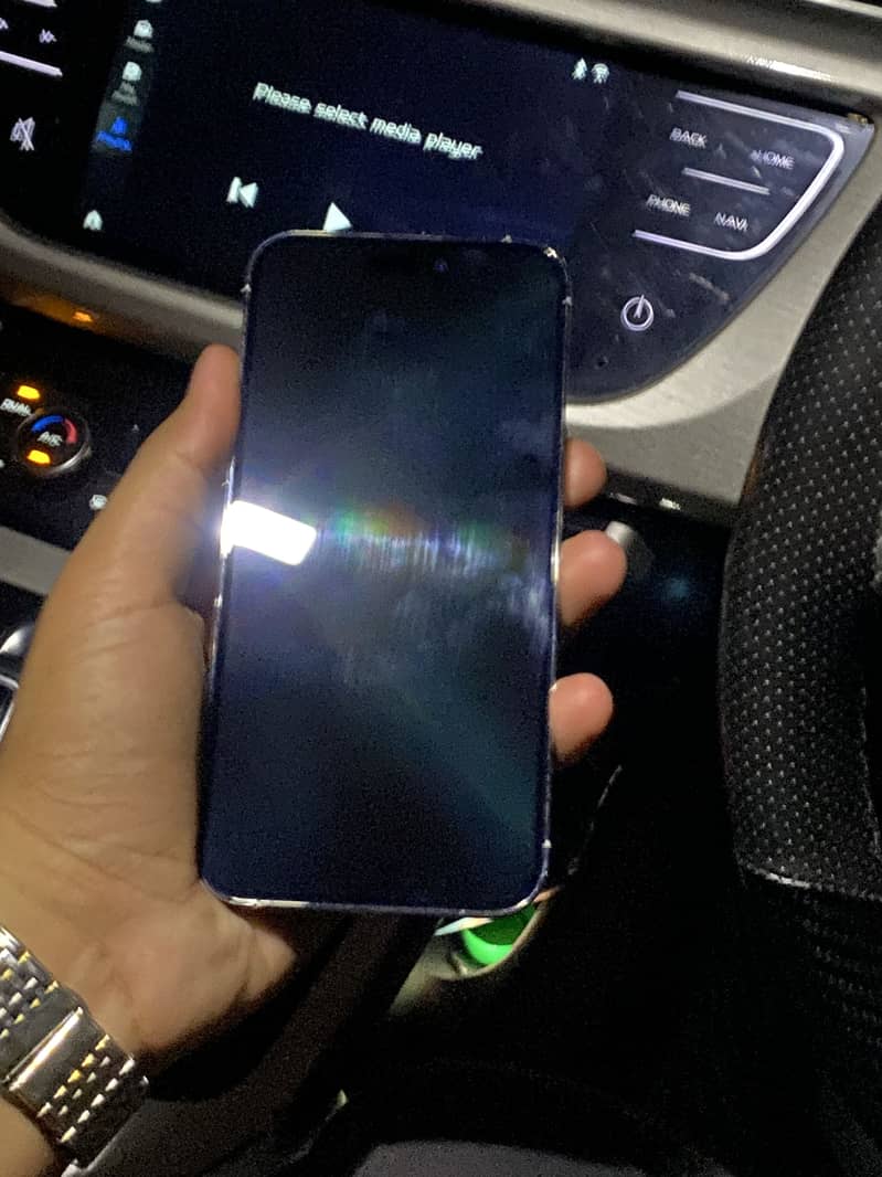 Apple iPhone 14 Pro Max 0