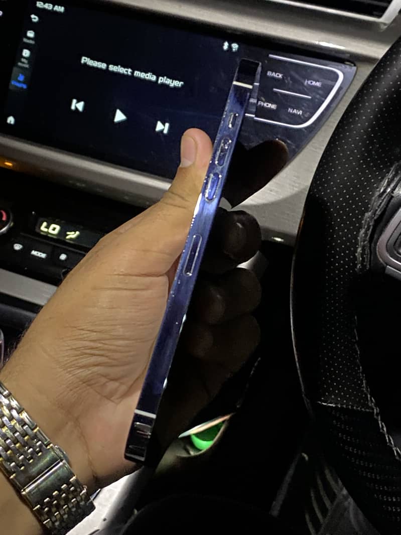 Apple iPhone 14 Pro Max 2