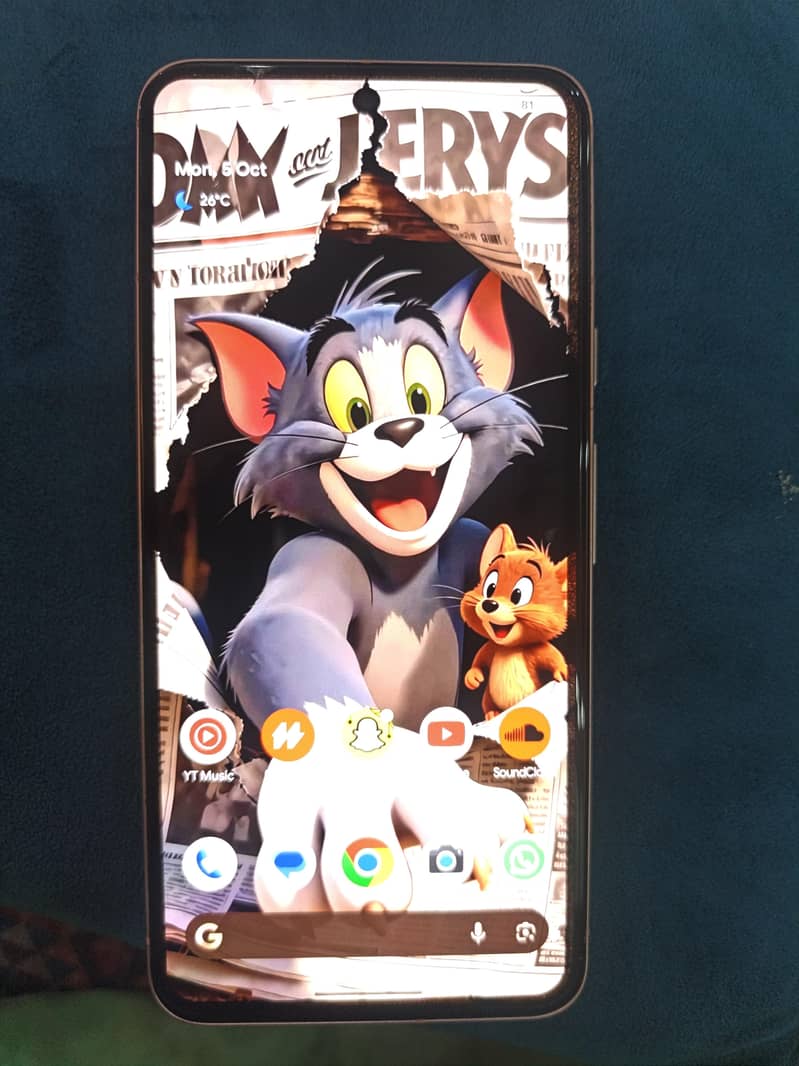 Google Pixel 8 3