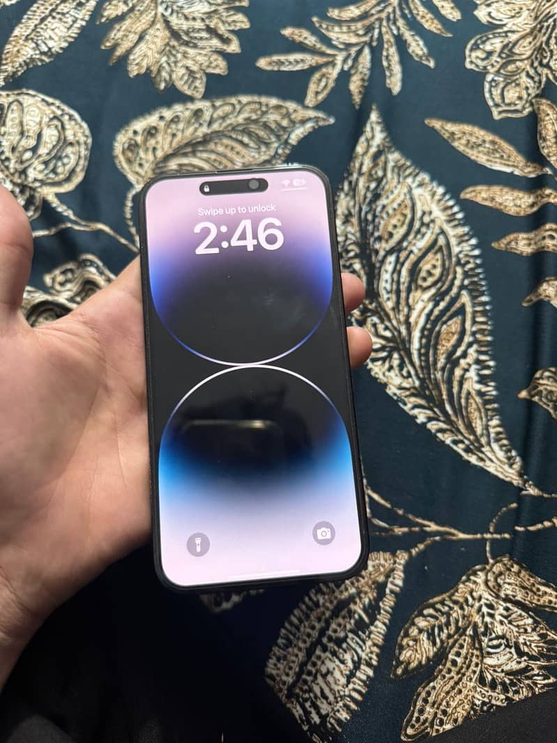 Apple iPhone 14 Pro Max 6