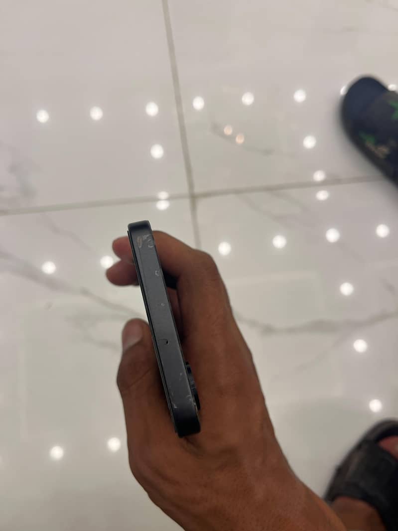 Samsung Mobile A26 7