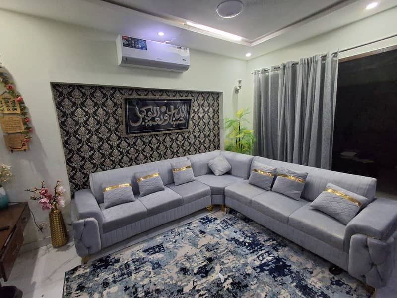 selling L shape sofa 1
