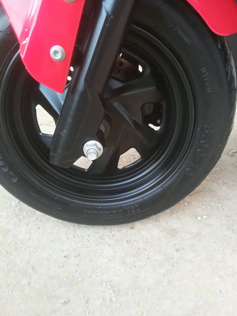 Reevo A12 5