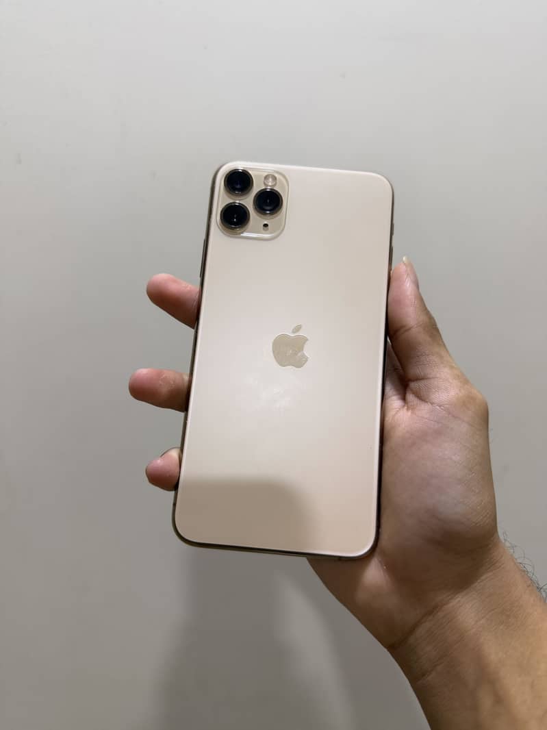 Apple iPhone 11 Pro Max 0