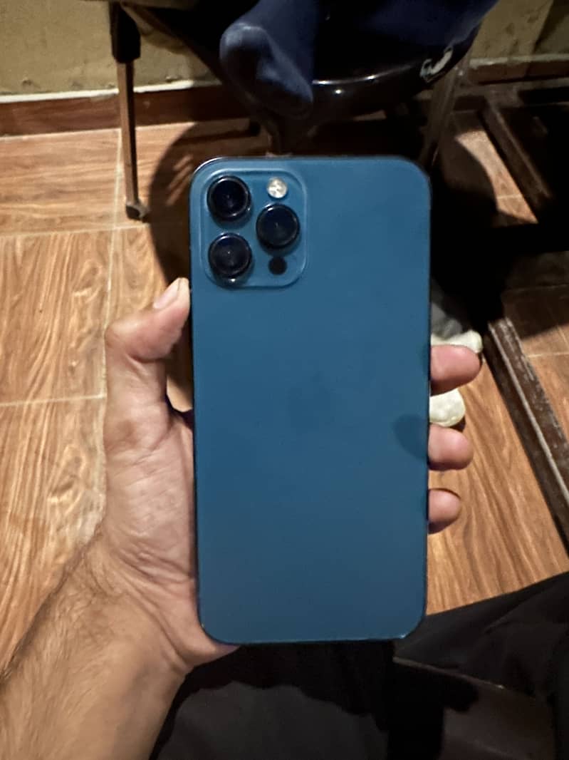 Apple iPhone 12 Pro Max 2