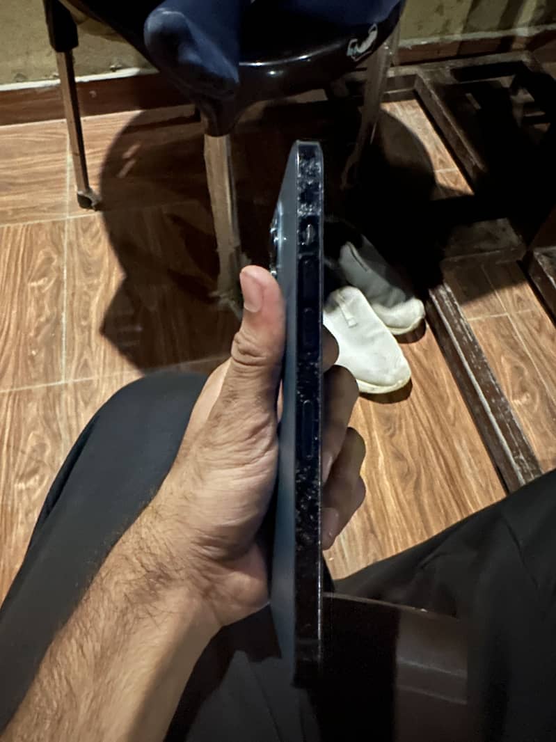 Apple iPhone 12 Pro Max 5