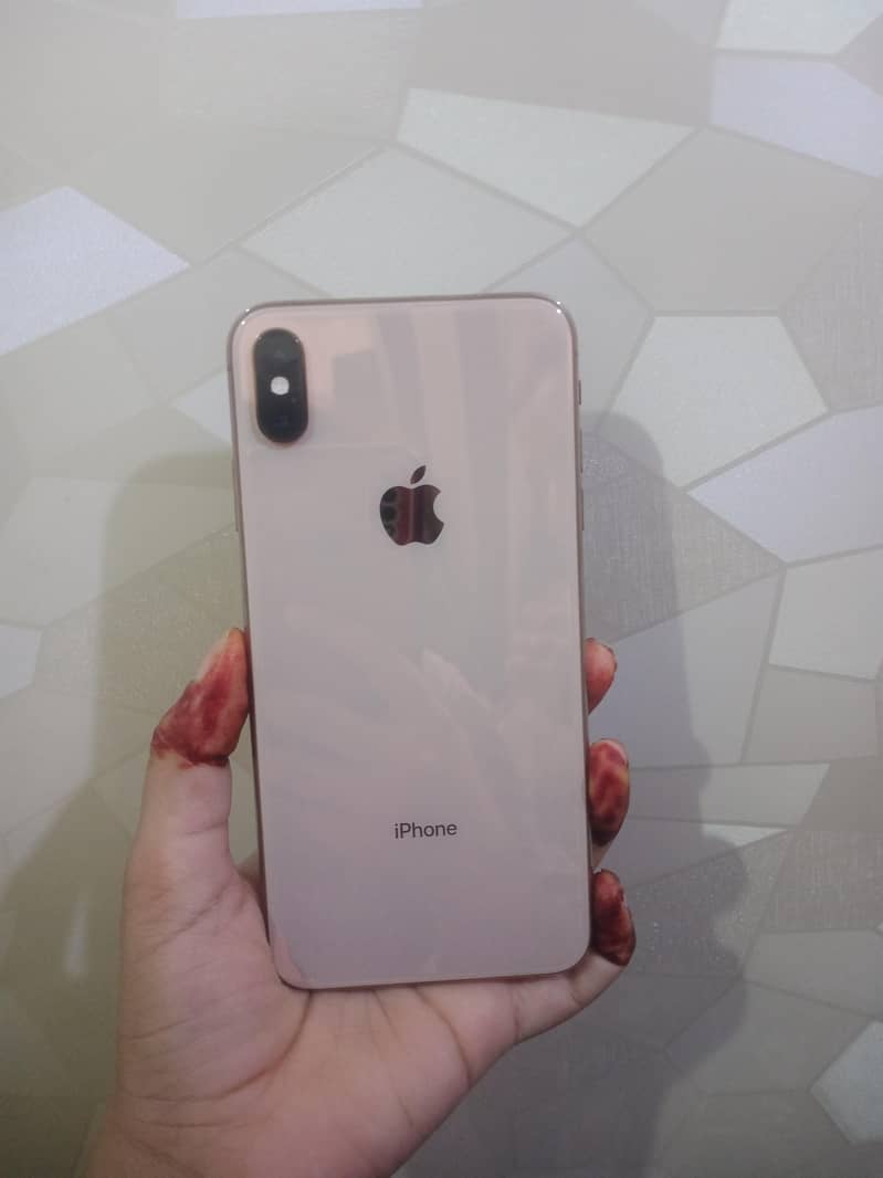 Apple iPhone XS Max 2