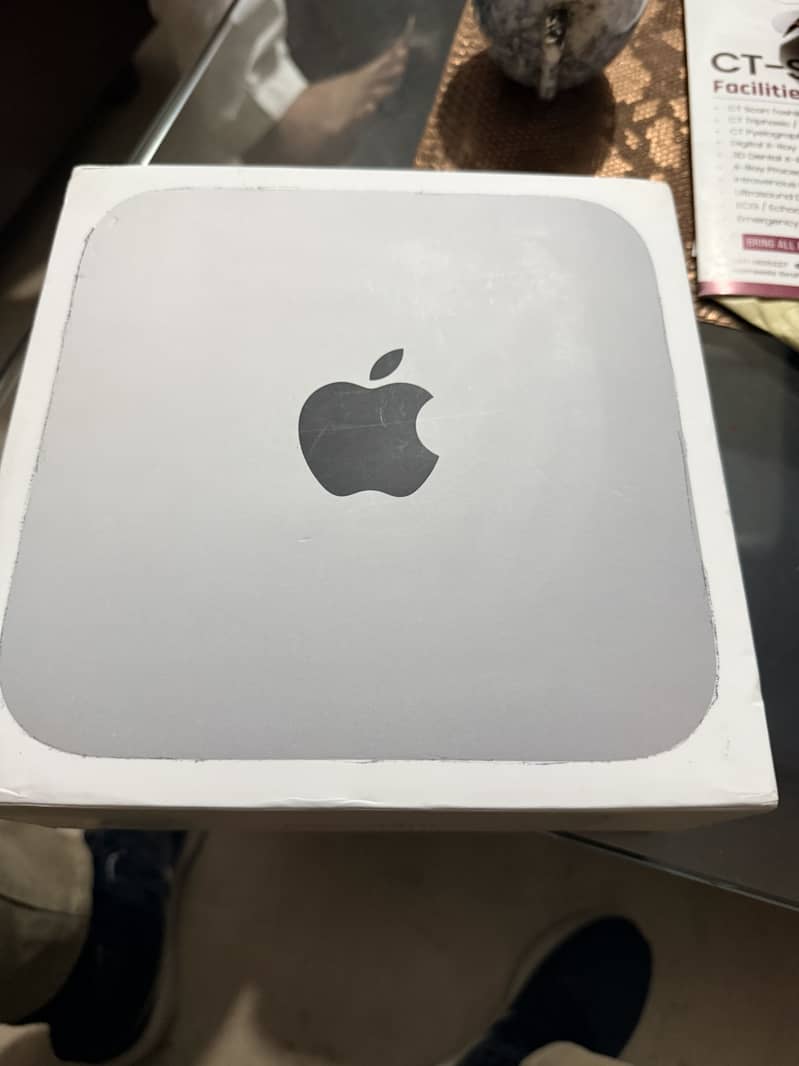Mac Mini M2,8/256 0