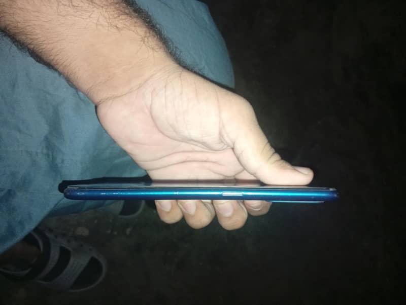 OPPO A31 4