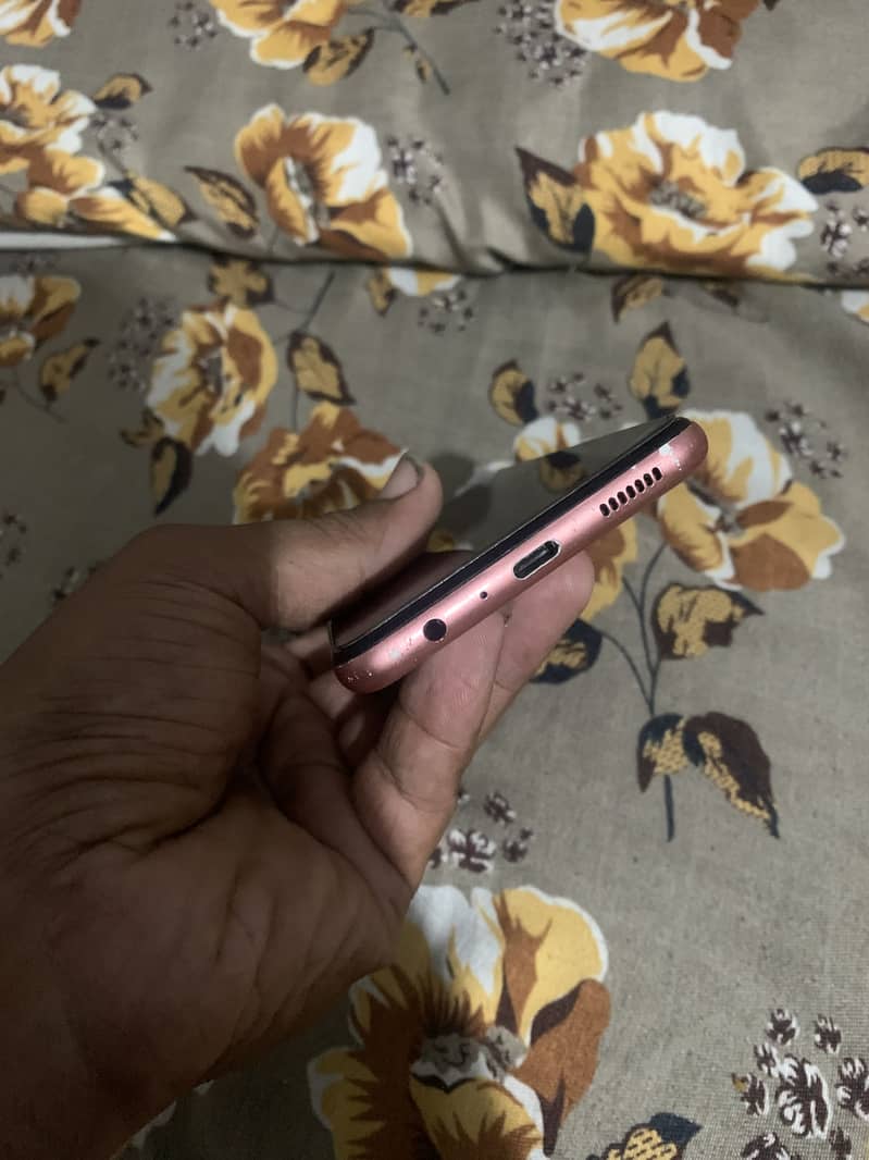 Samsung Mobile A04 2