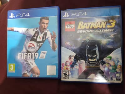 PS4 Games FIFA19 and Batman