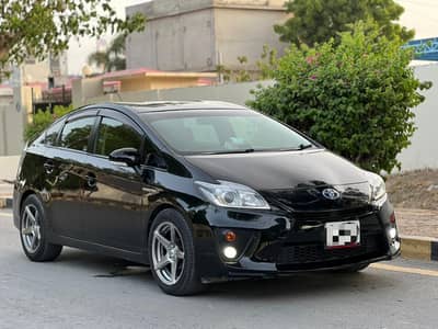 Toyota Prius GS 2015/18