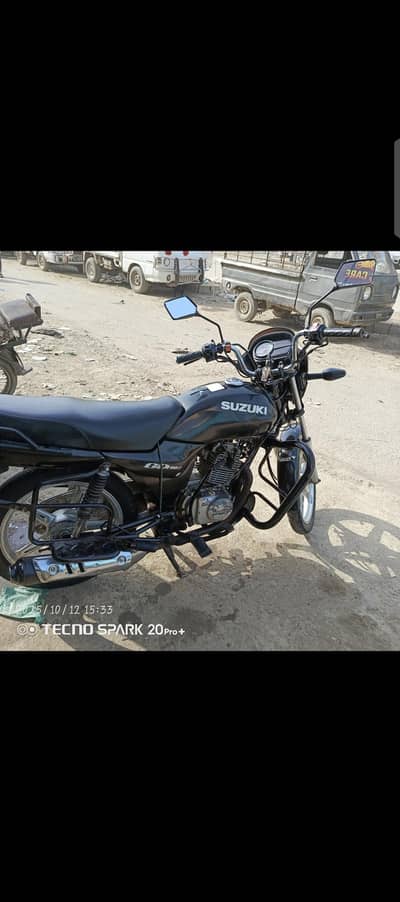 SUZUKI GD 110 BLACK COLOR
