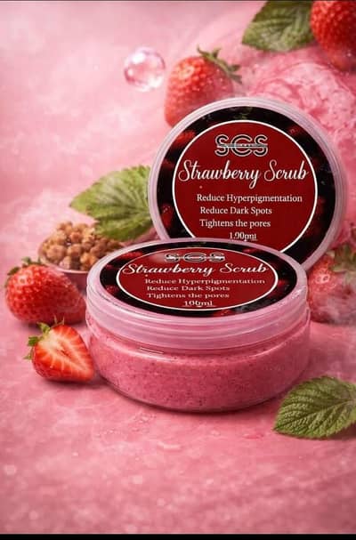 ​SCS Organic Strawberry Scrub - 24K Gold & Glowing Skin