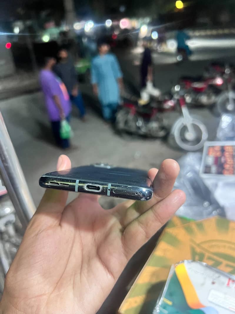 One Plus 9 Pro 1