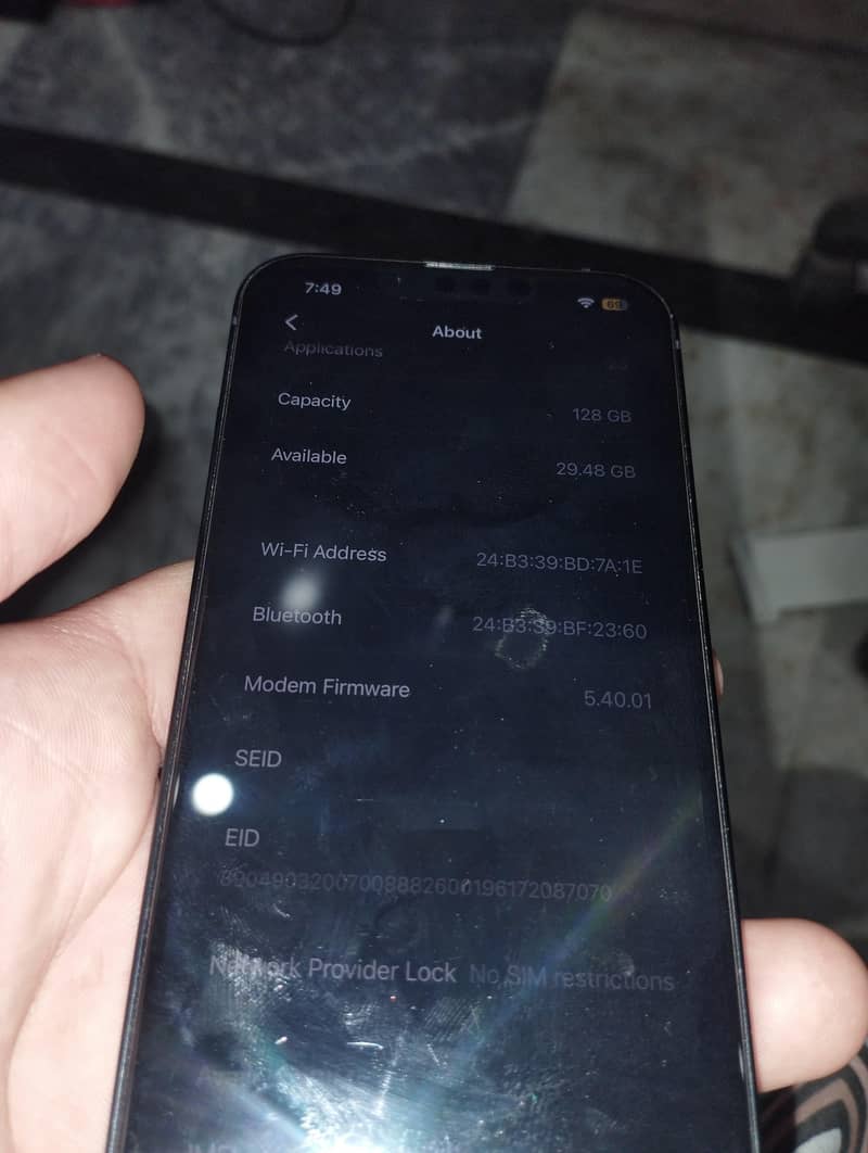 Apple iPhone 13 6