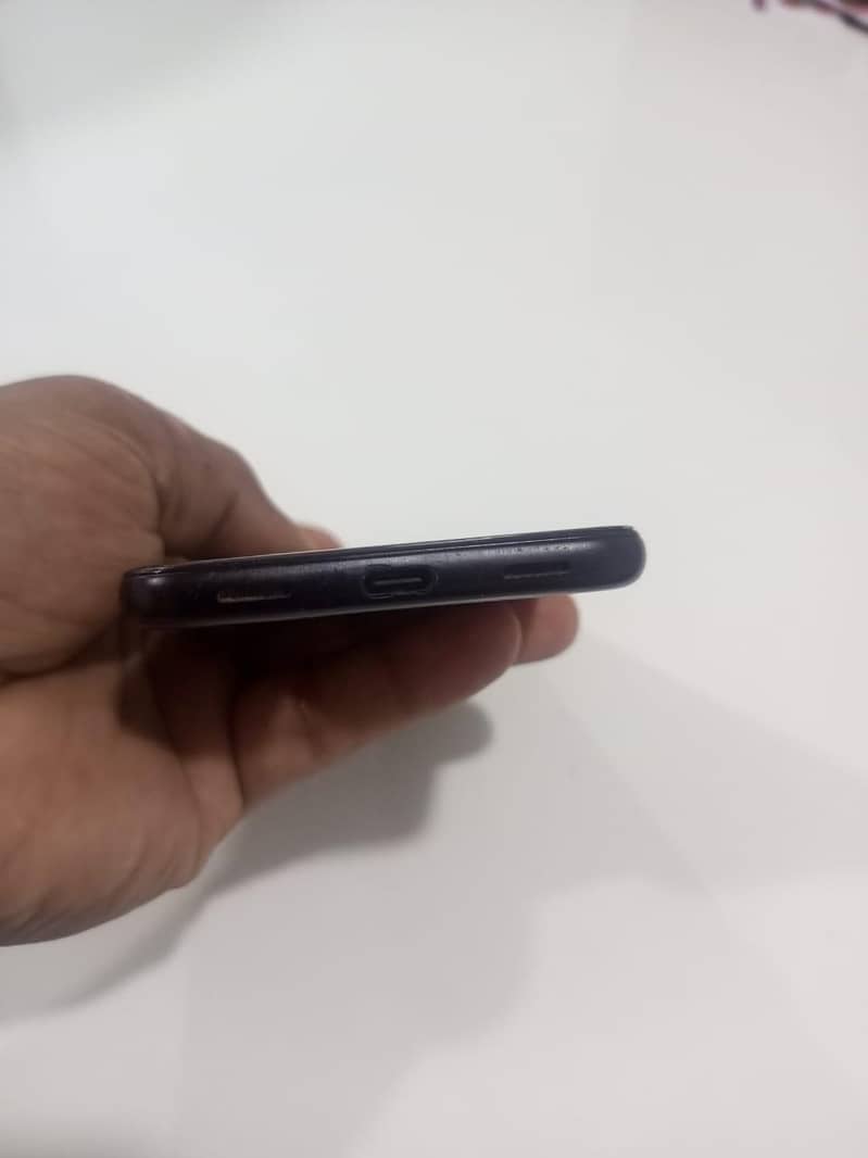 Google Pixel 4a 3