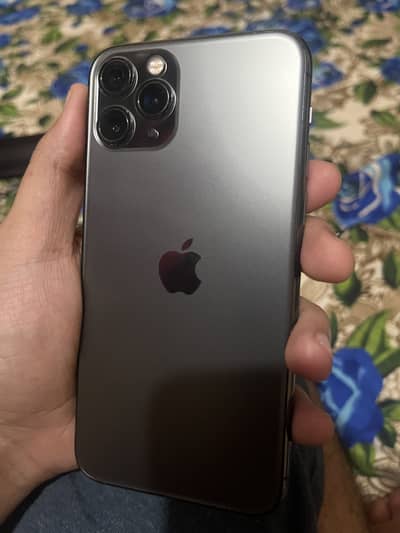 Apple iPhone 11