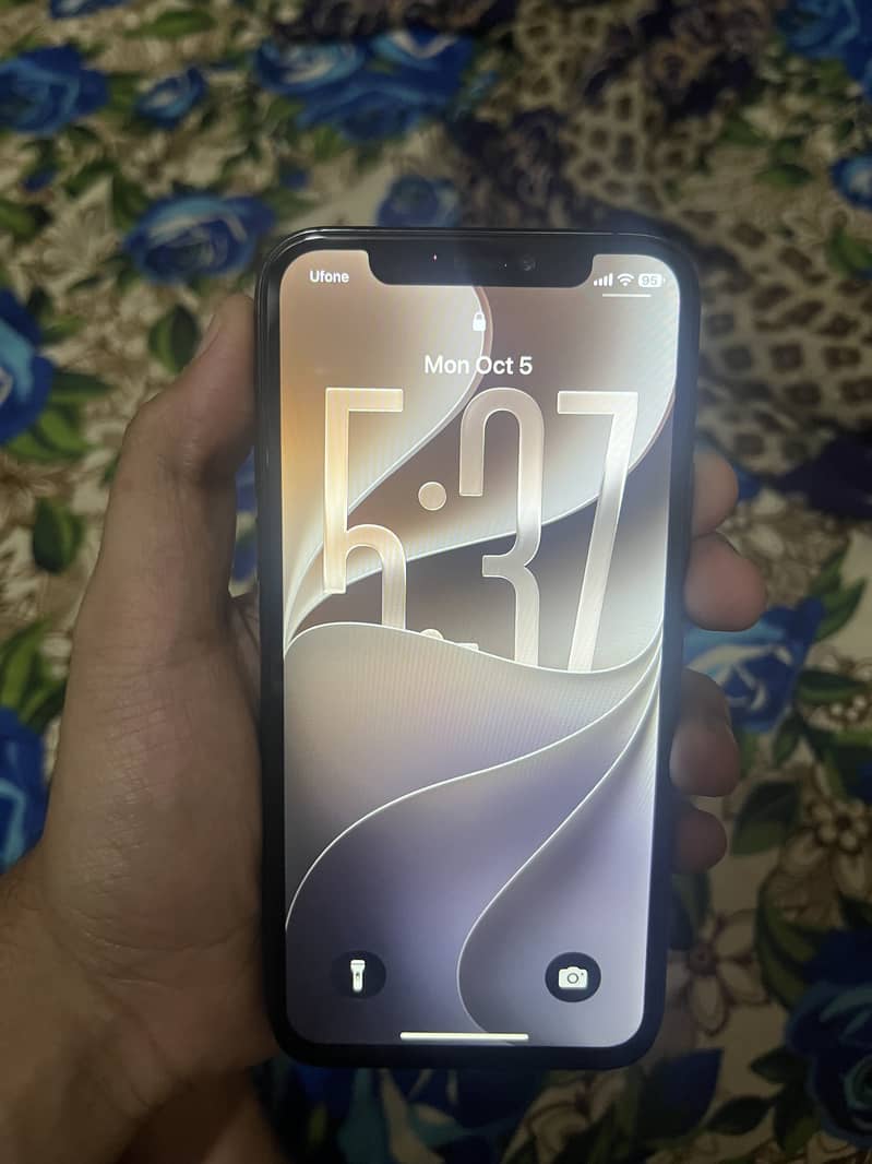 Apple iPhone 11 2