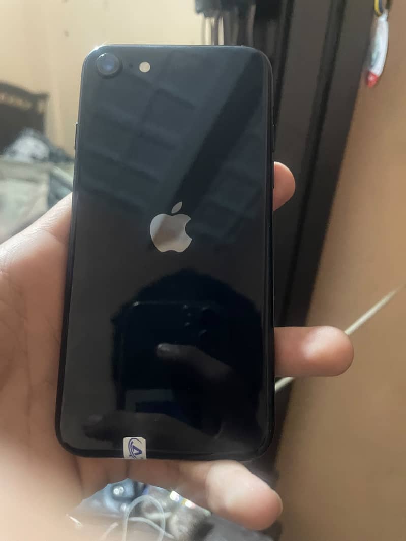 Apple iPhone SE 3