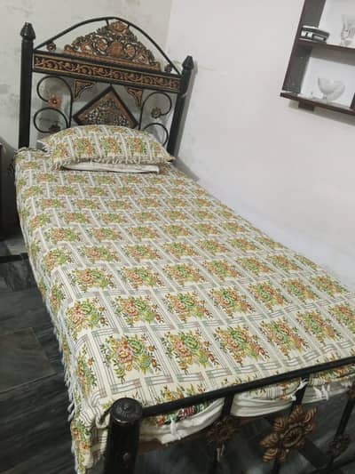 2 iron beds for sale