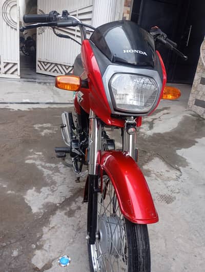 Honda 70 Dream 25/26