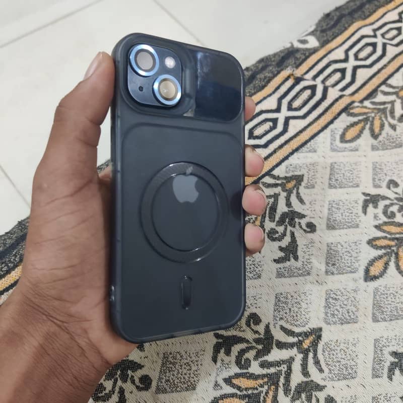 Apple iPhone 13 3