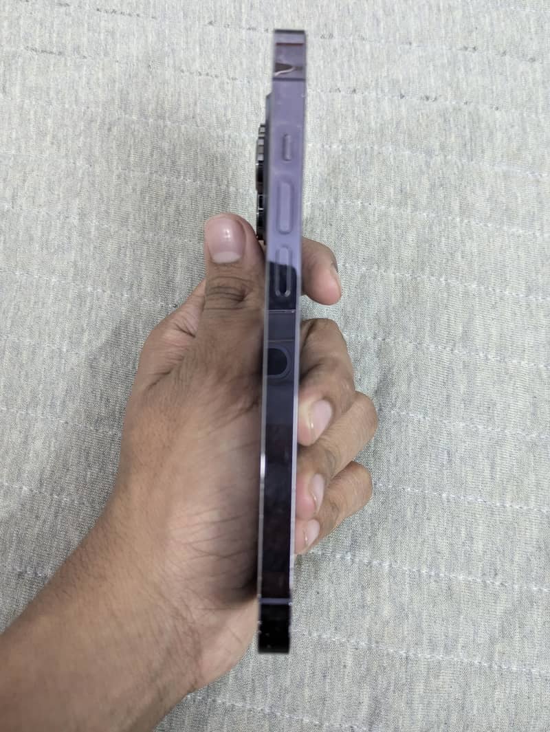 iPhone 14 Pro 5