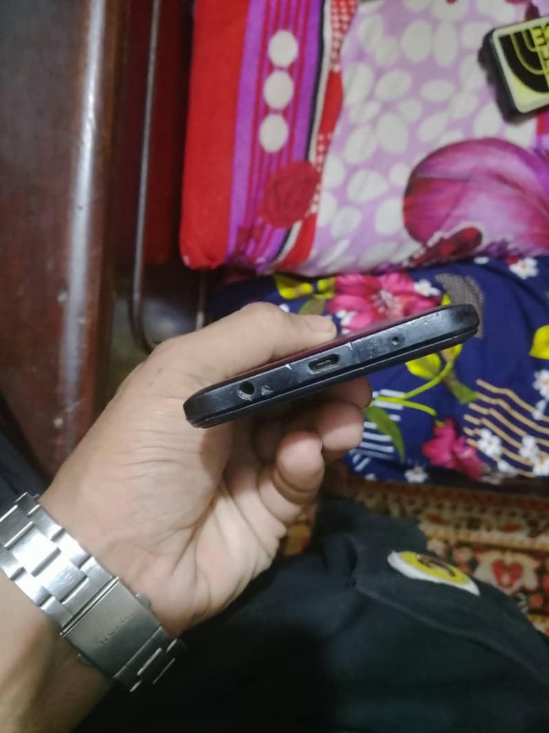 Xiaomi Redmi A2 Plus 3