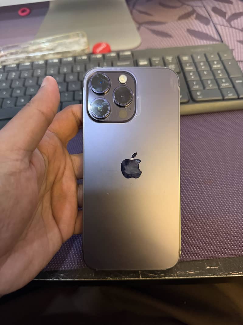 Apple iPhone 14 Pro Max 4
