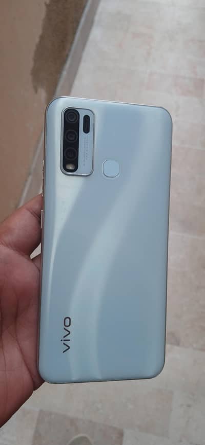 Vivo Y30