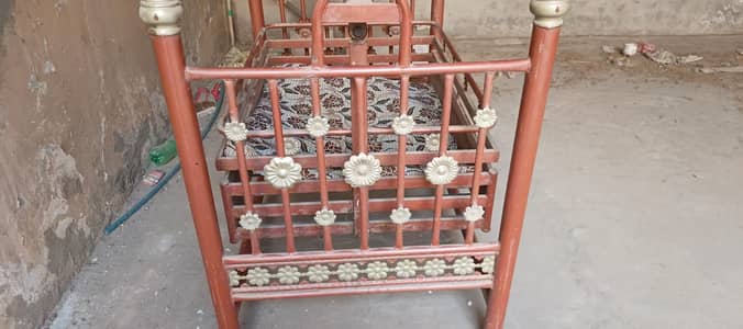 Twin Baby Jambo Size Chinioti Swing in new condition