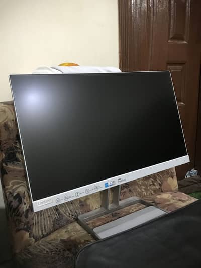 Selling Lenovo gaming monitor 75 Hz in warranty with box
