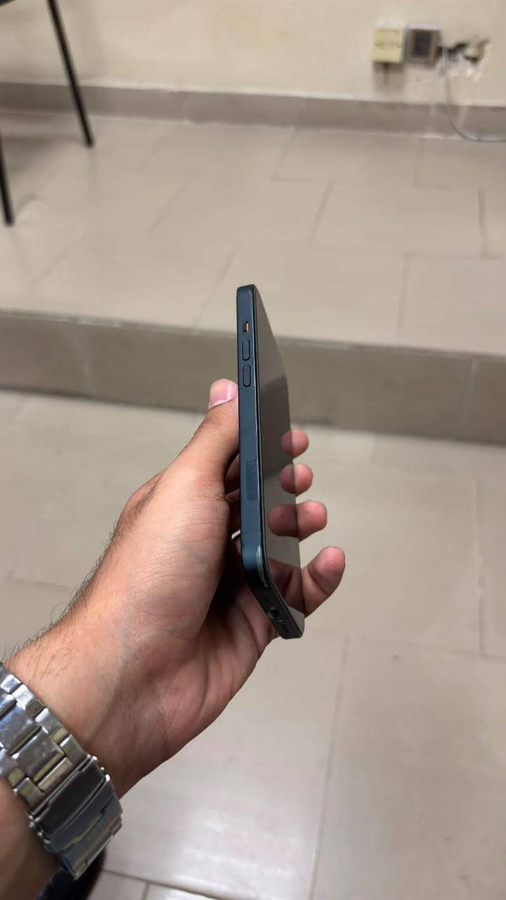 Apple iPhone 14 5