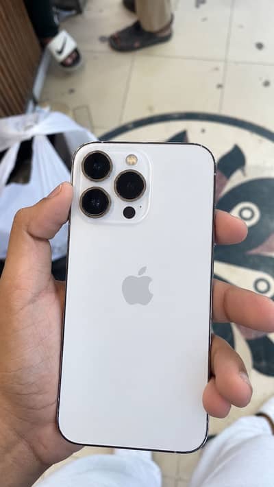 Apple iPhone 13 Pro