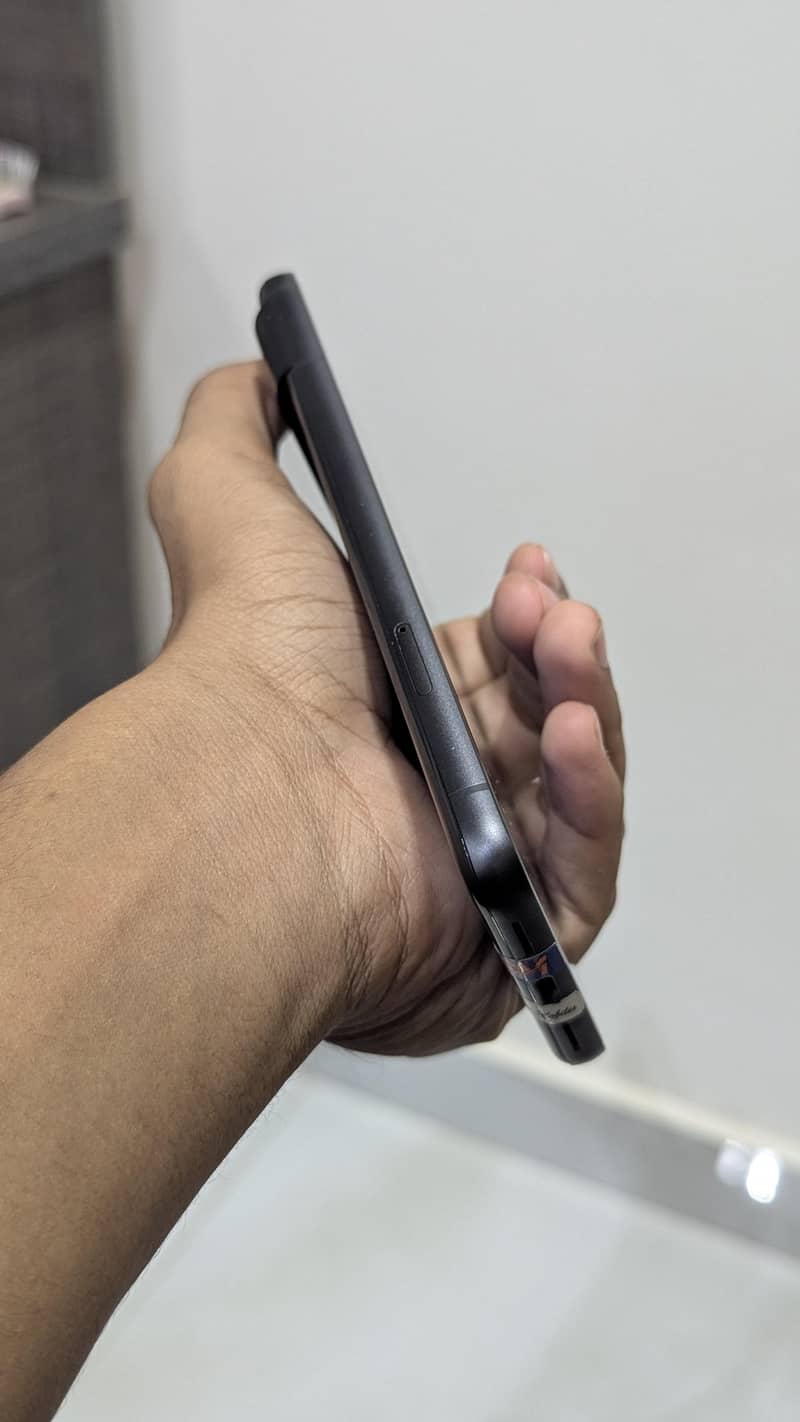 Google Pixel 8 3