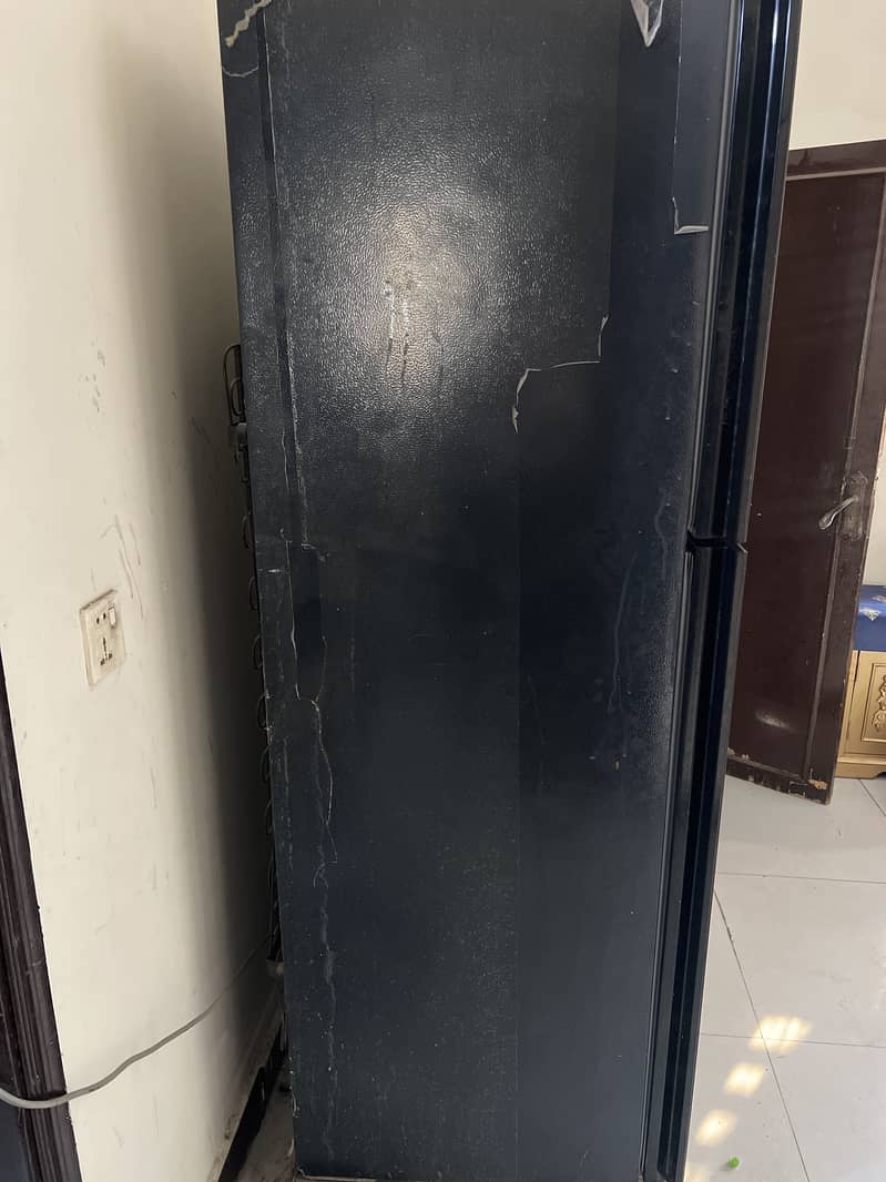 Refrigerator 1