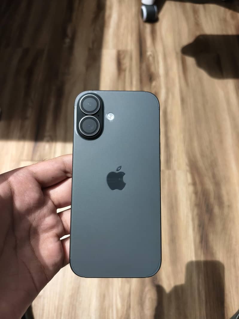Apple iPhone 17 1