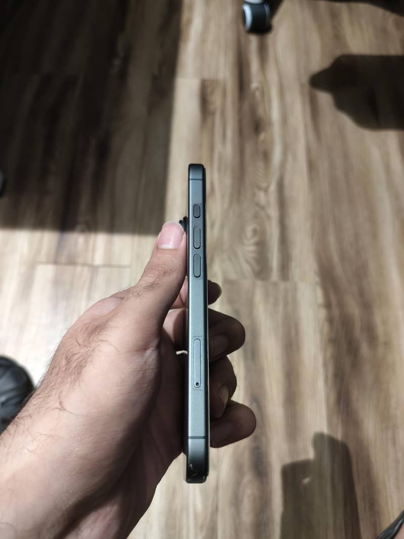 Apple iPhone 17 2