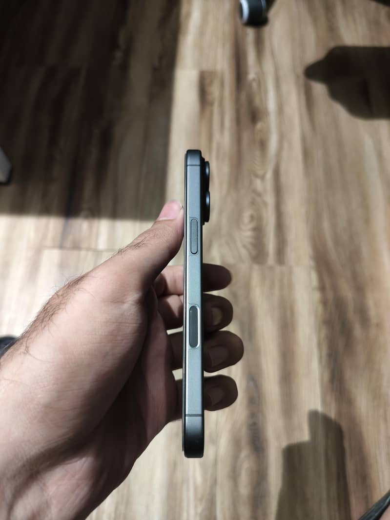 Apple iPhone 17 3