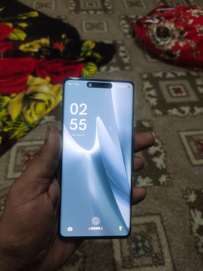 Infinix Zero 30 with CHRGER box exchange iphone 12pro and iphone 13