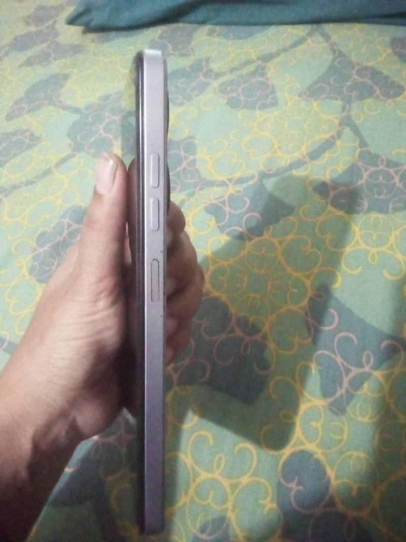 Tecno Spark 20C 3