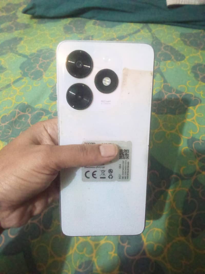 Tecno Spark 20C 4