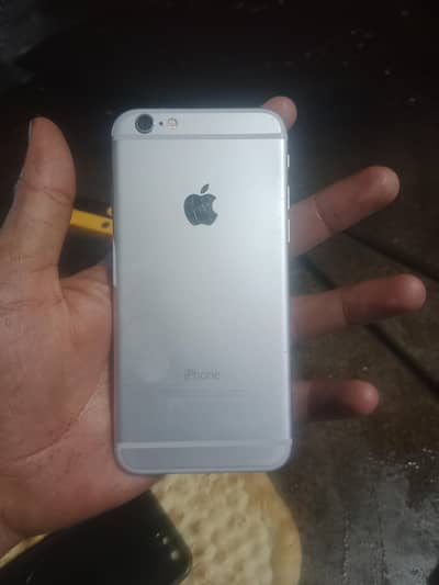 Apple iPhone 6