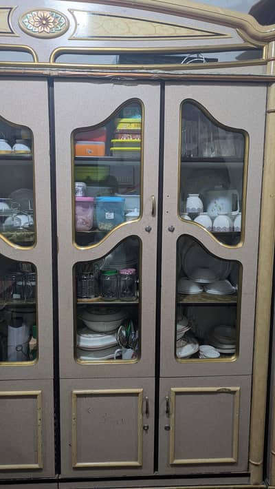 Large Size Crockery divider with four doors more than 8 partitions