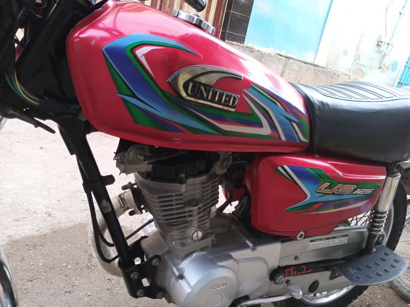 united 125 5