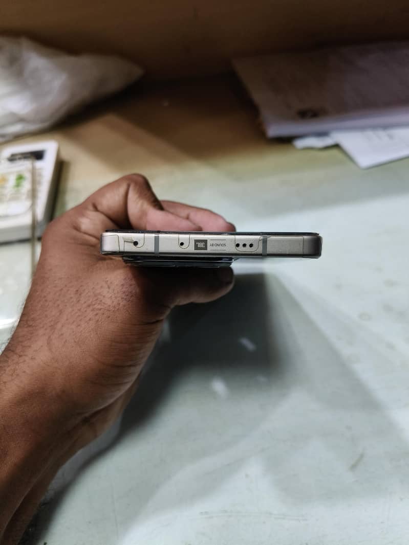 Infinix Note 50    8/256 5