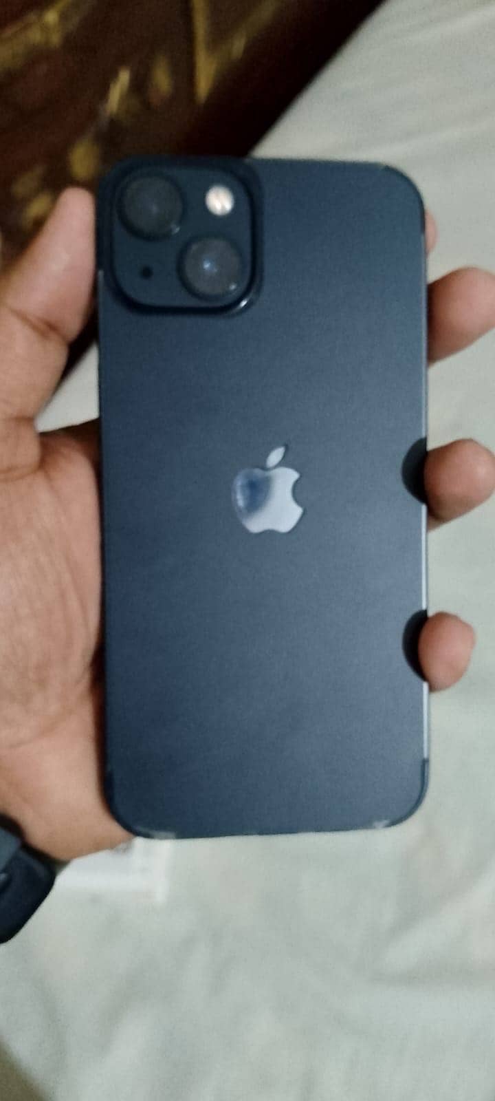 Apple iPhone 13 5
