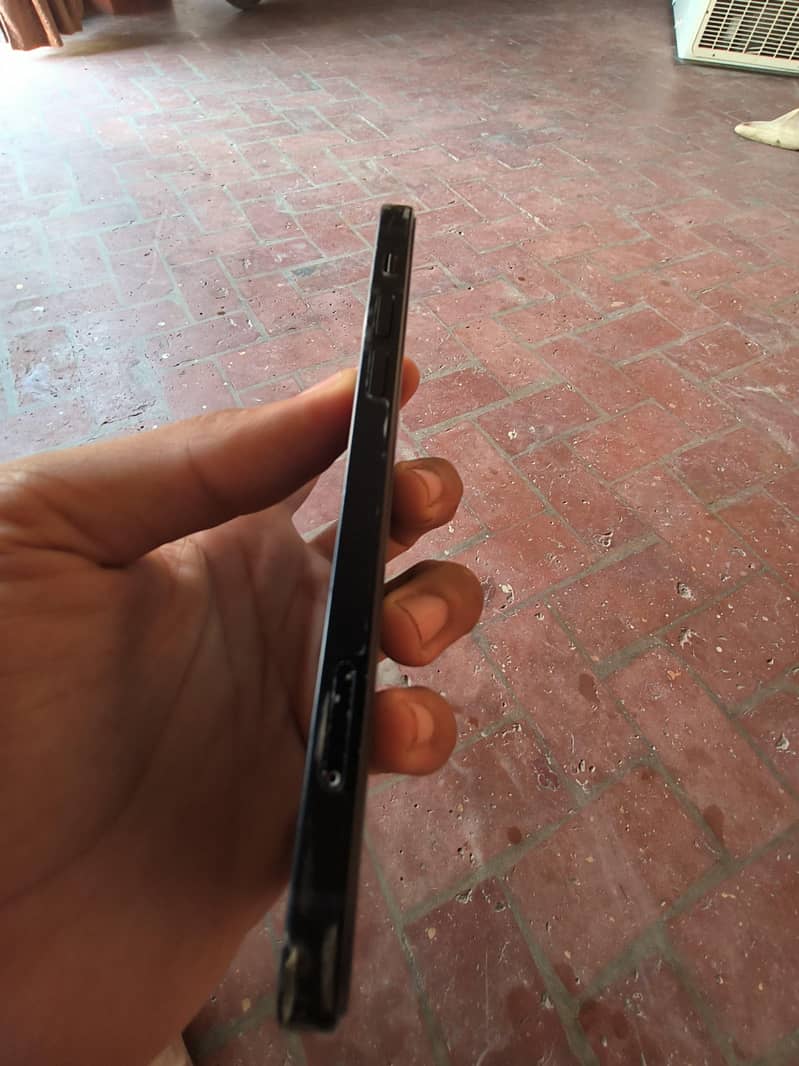 Apple iPhone 12 2